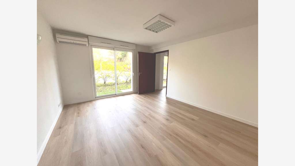 A louer bureaux 41m² à Arradon / Vannes Ouest