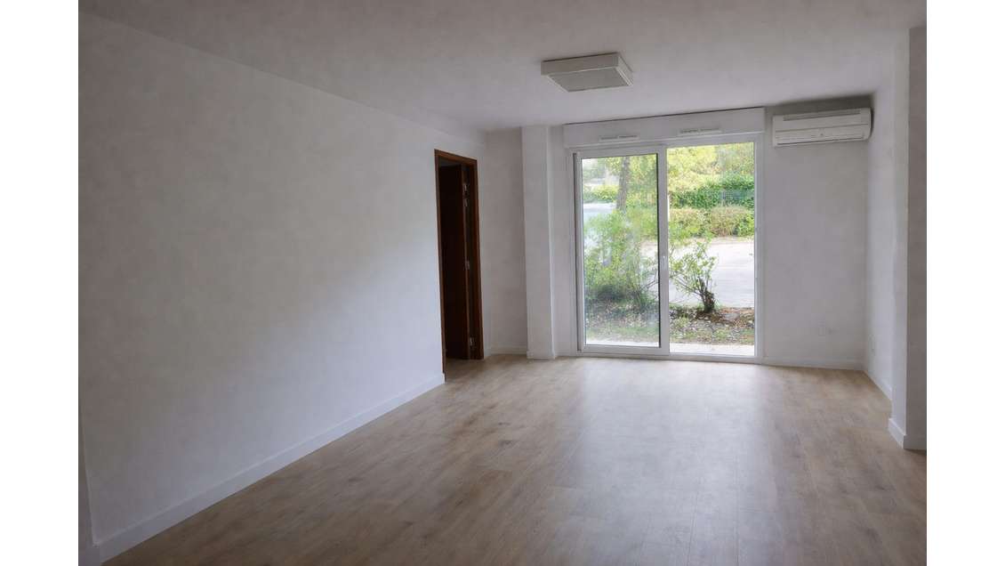 À LOUER – BUREAUX 41 m² – ARRADON / VANNES OUEST (