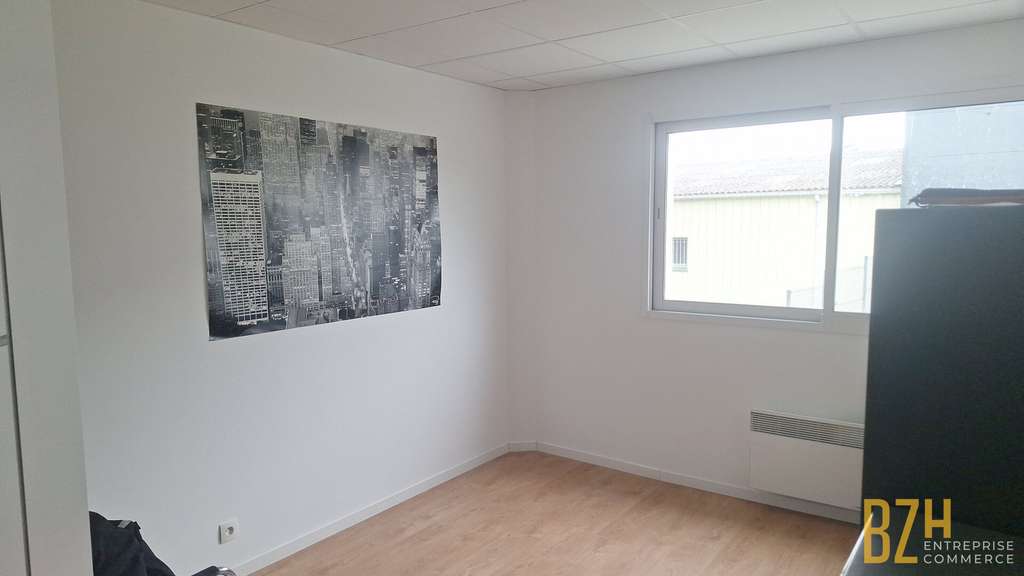 A louer bureau 35m² zone dynamique Saint-Avé