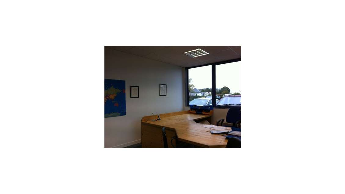 A louer bureaux 160m² en RDC à Vannes Laroiseau