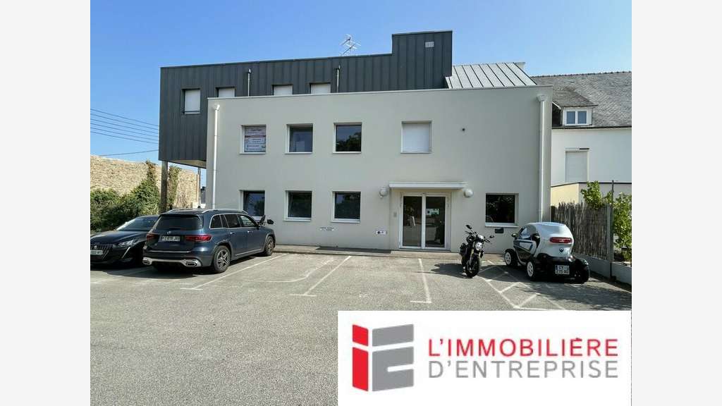A louer plateau de bureaux 30m² R+2 à Vannes