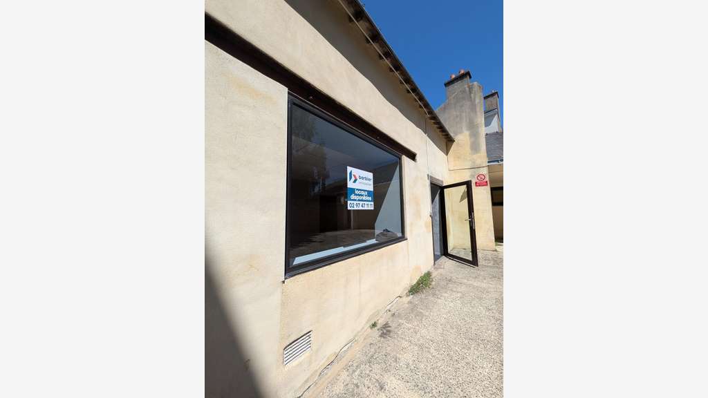 VANNES CENTRE - Bureaux de 60 m² environ