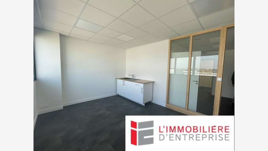 A LOUER - VANNES Ouest