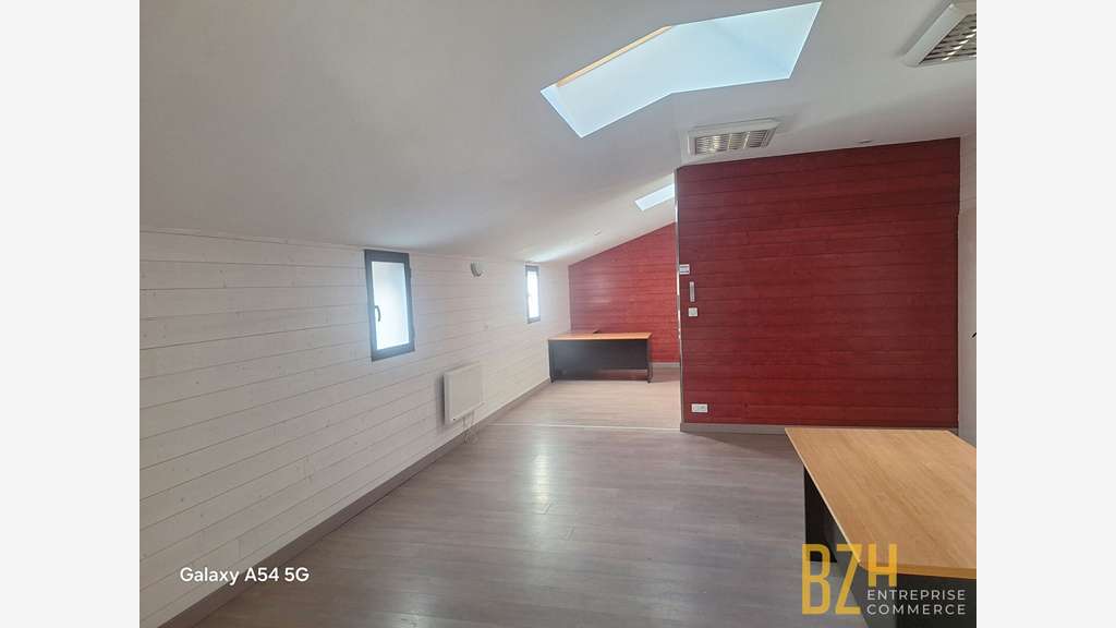 Location bureaux de 64m² secteur Vannes Ouest