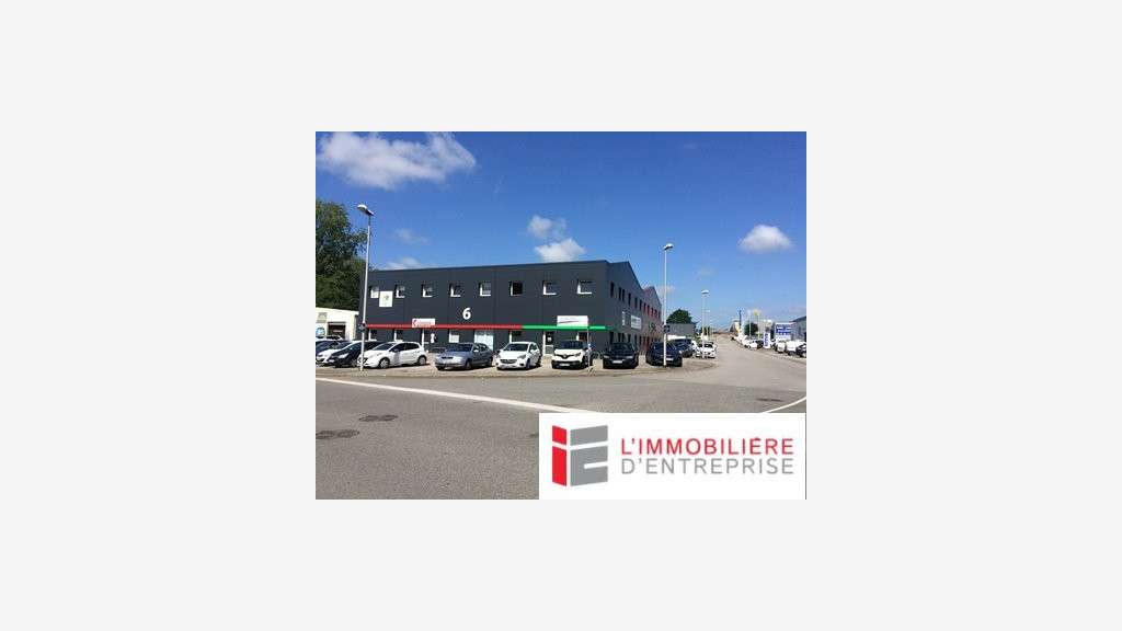A louer plateau bureaux 83m² R+1 à Vannes
