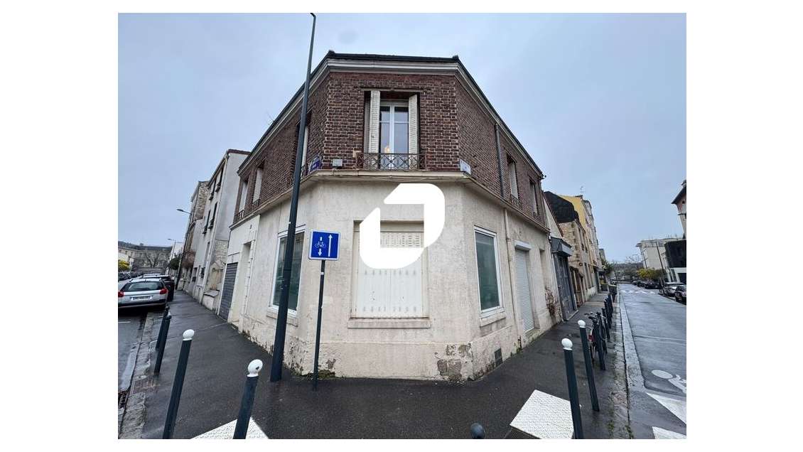 A louer Bureaux 72m² Vanves
