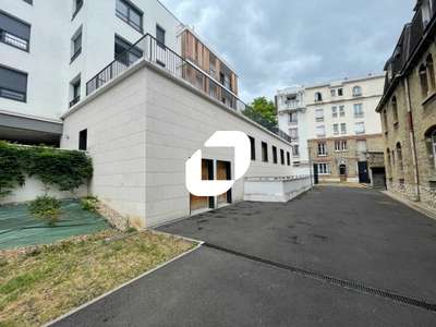 Location Bureaux à Vanves
