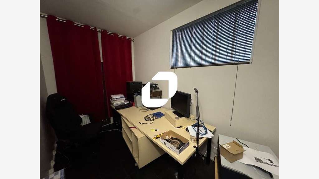 A louer Bureaux 72m² Vanves