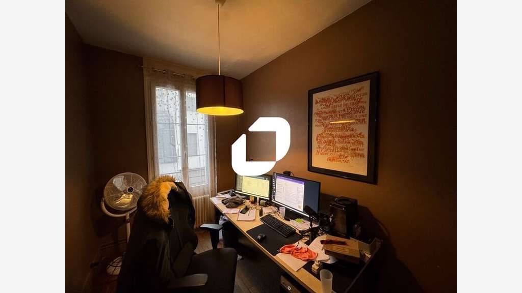 A louer Bureaux 72m² Vanves