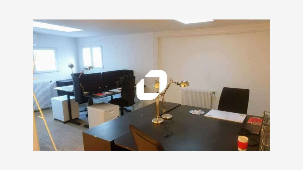 A louer Bureaux Vanves