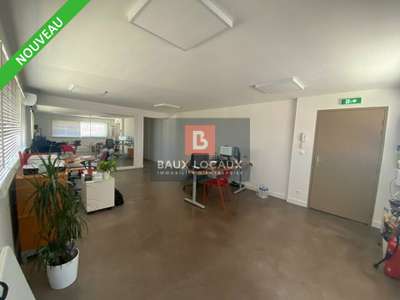 Location bail dérogatoire bureau 53m² R+2 à Vedène