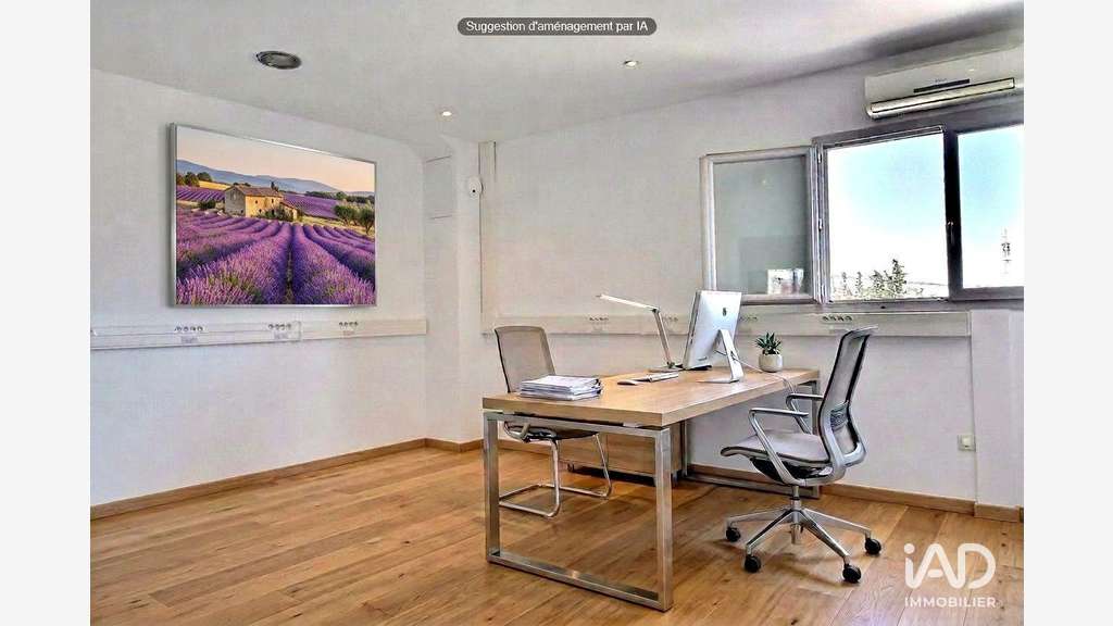 A louer bureaux 153m² à Vedène