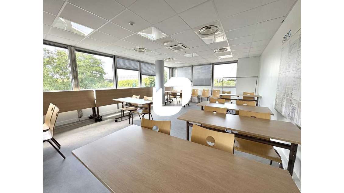 A louer Bureaux 350m² Velizy villacoublay