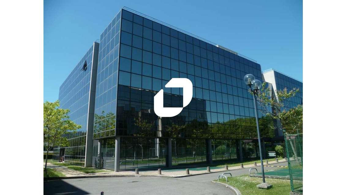 A louer Bureaux 990m² Velizy villacoublay
