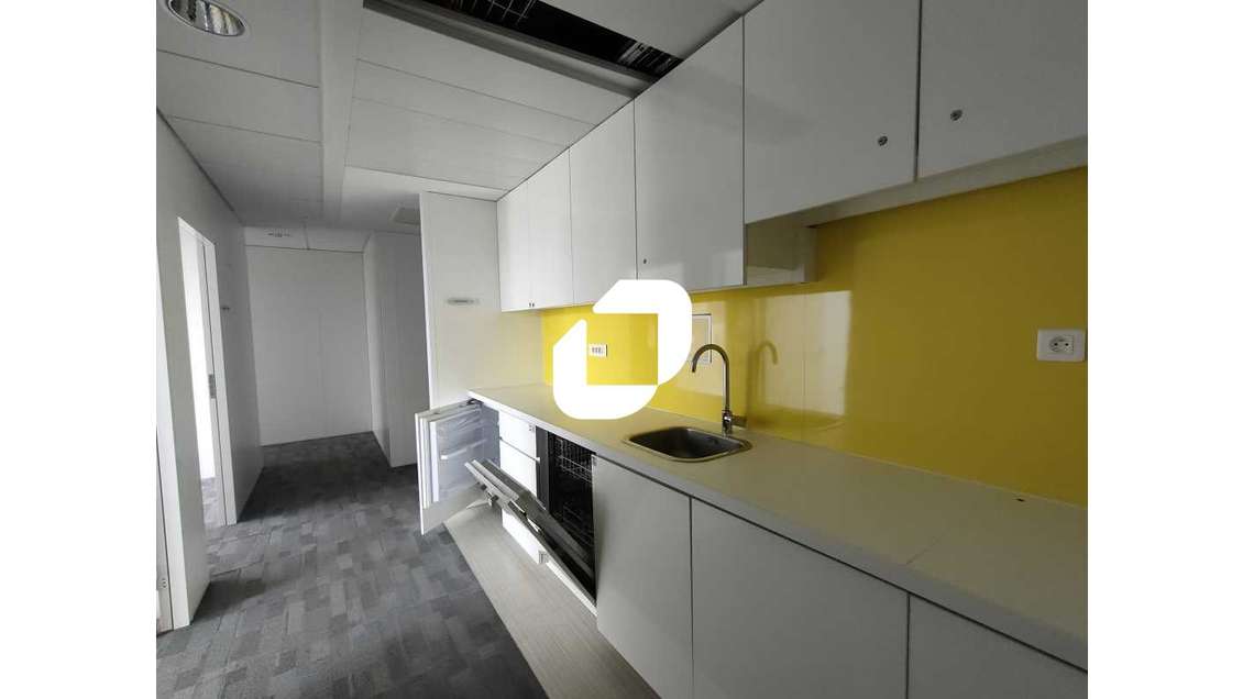 A louer Bureaux 400m² Velizy villacoublay