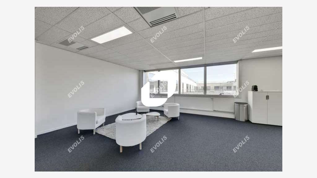 A louer Bureaux 990m² Velizy villacoublay