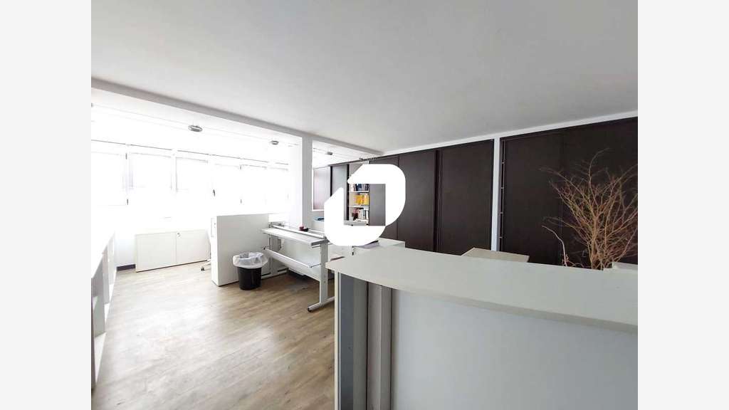 A louer Bureaux 147m² Velizy villacoublay