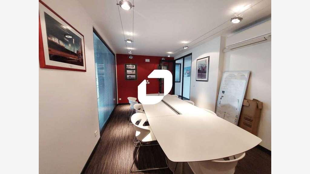 A louer Bureaux 147m² Velizy villacoublay