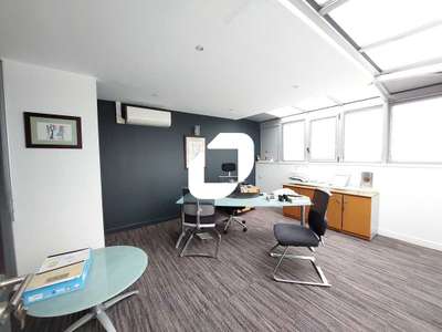 A louer Bureaux 147m² Velizy villacoublay
