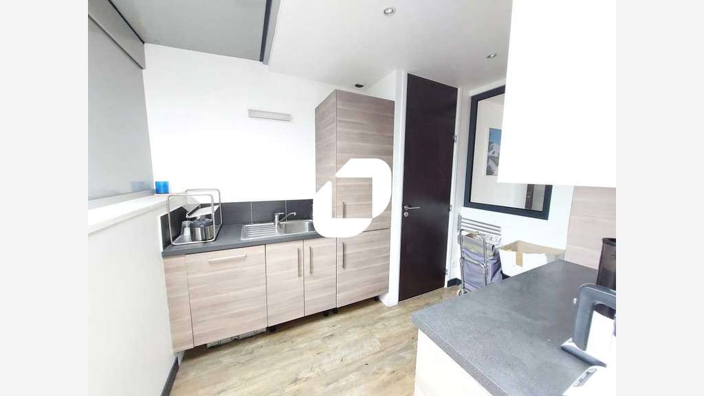 A louer Bureaux 147m² Velizy villacoublay