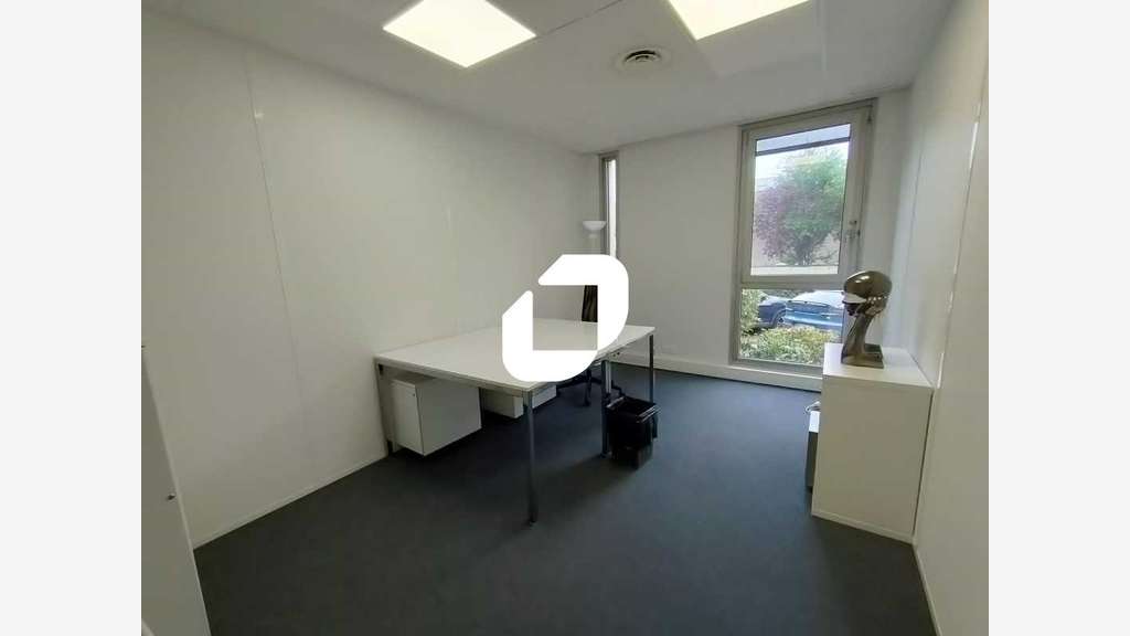 A louer Bureaux 36m² Velizy villacoublay