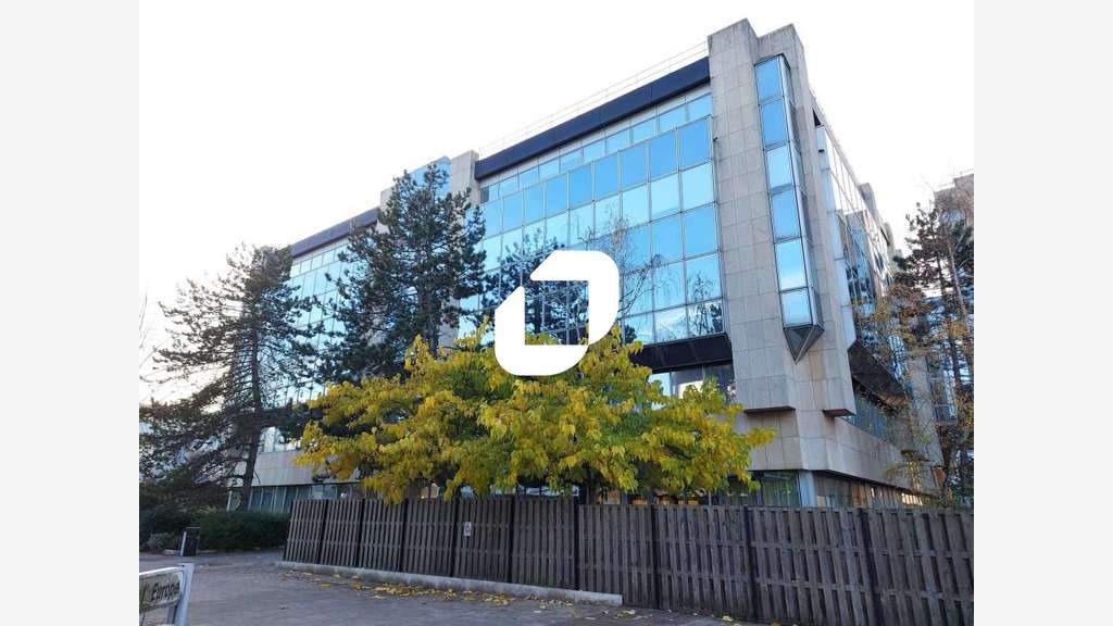 A louer Bureaux 324m² Velizy villacoublay