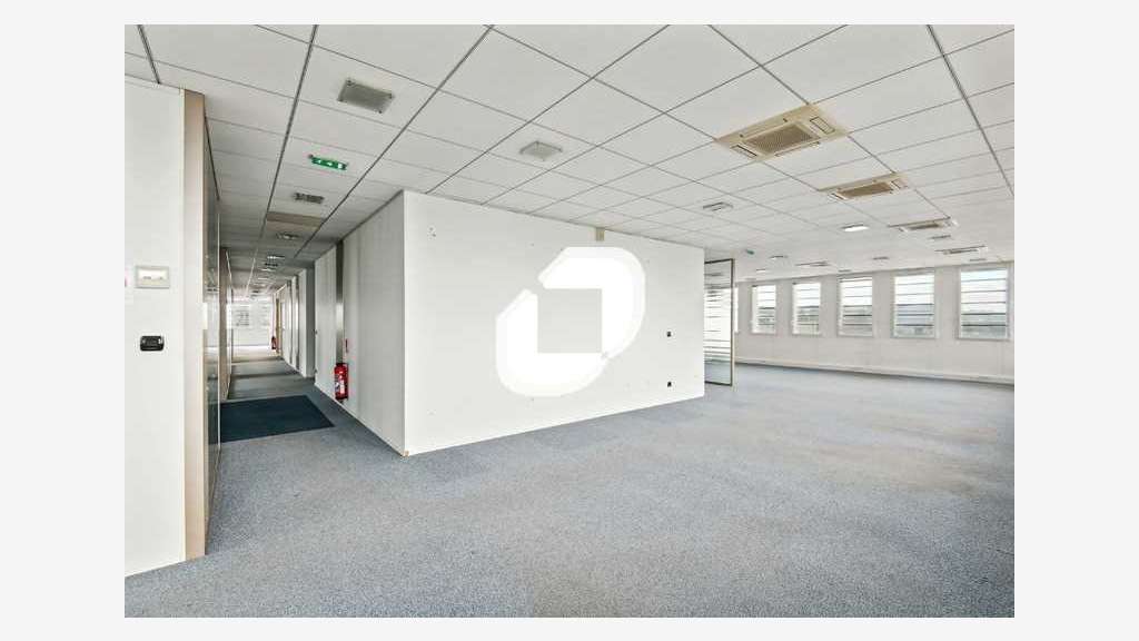 A louer Bureaux 250m² Velizy villacoublay
