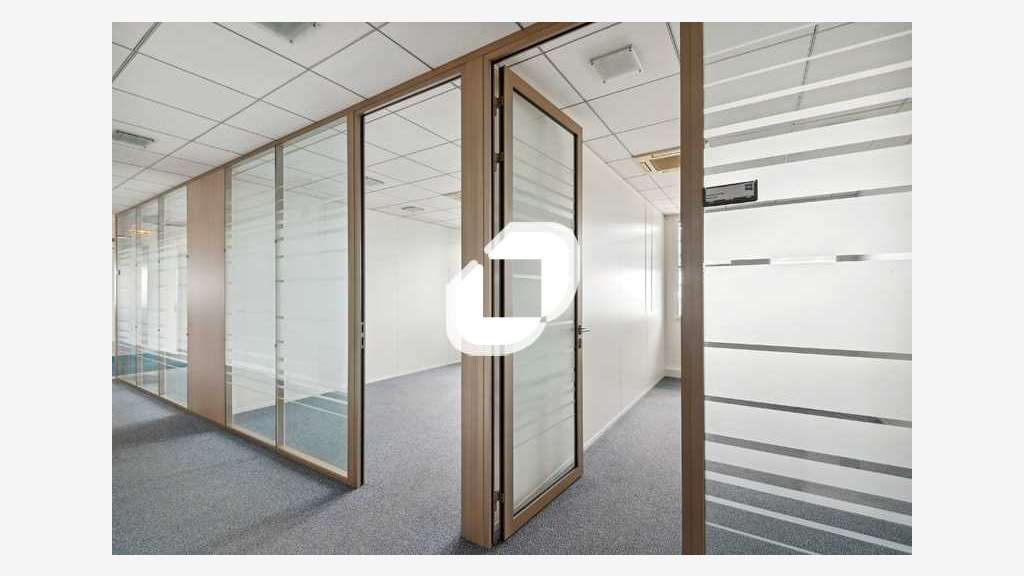 A louer Bureaux 250m² Velizy villacoublay