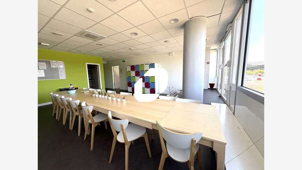 A louer Bureaux 350m² Velizy villacoublay