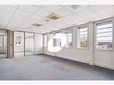 A louer Bureaux 250m² Velizy villacoublay