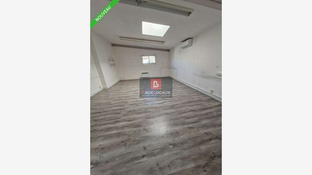 A louer bureaux 230m² R+1 centre ville de Venelle