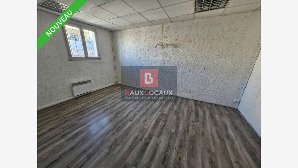 A louer bureaux 230m² R+1 centre ville de Venelle