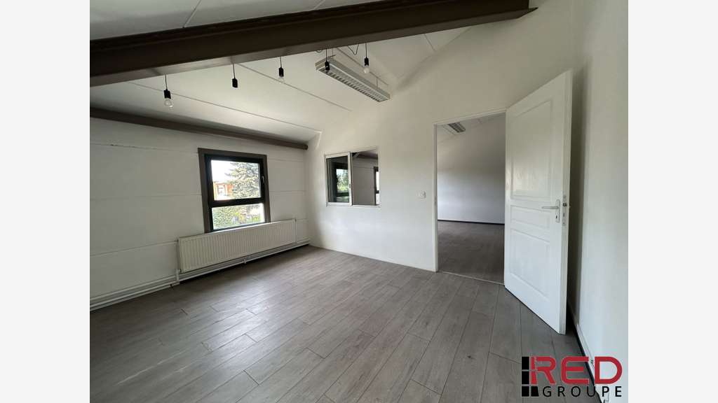 Bureau de 35m² à louer zone des Logissons Venelles