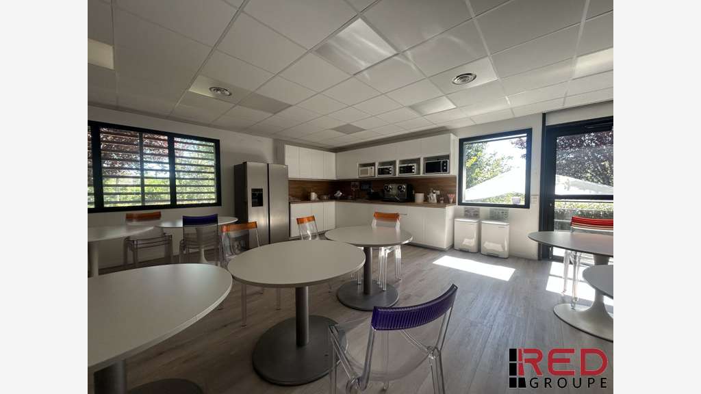 Bureaux de 12 à 29m² à louer Aix Nord / Venelles