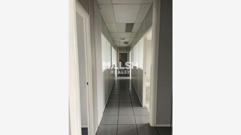 Bureaux de 206m² divisibles à louer à Venissieux