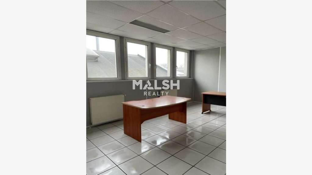 Bureaux de 206m² divisibles à louer à Venissieux