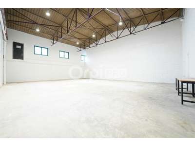 Location Locaux d'activités - Entrepôts à Vénissieux