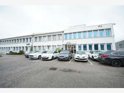 A louer bâtiment 266m² à Vénissieux