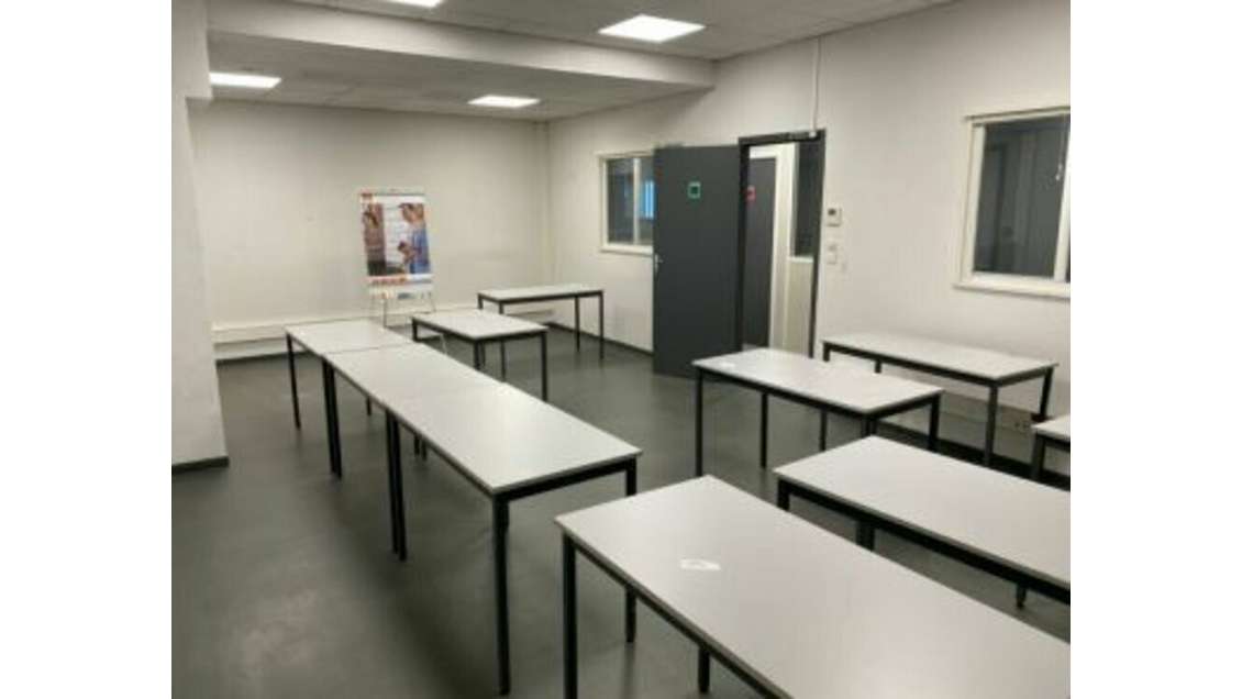 Bureaux 66m² à louer à Vénissieux Parc de la Tour