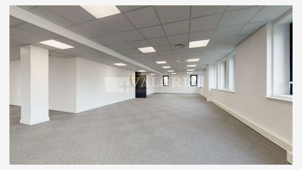 Bureaux de 6373m² à louer au Nord de Venissieux