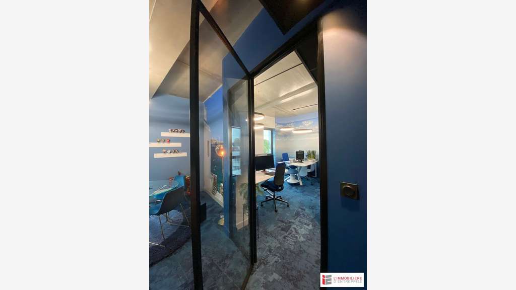 Bureaux 40m² R+3 à louer à Vern-sur-Seiche