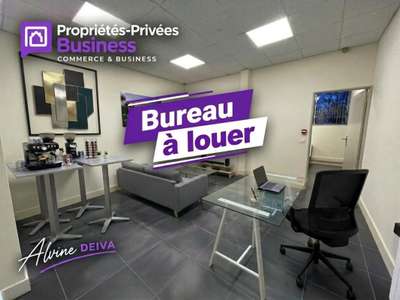Bureau avec coin cuisine à Verneuil-en-Halatte