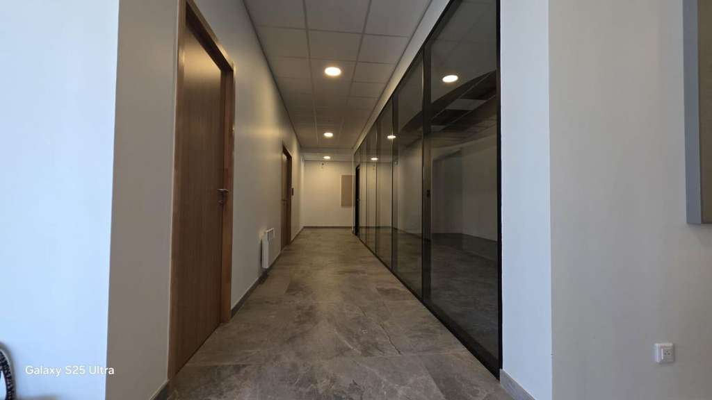 A louer bureaux clés en main Parc Alata à Verneuil