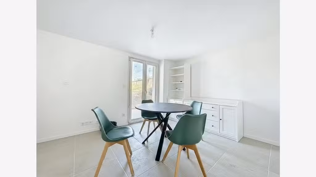 A louer bureau 41m² sur terrain 21000m² à Vernou