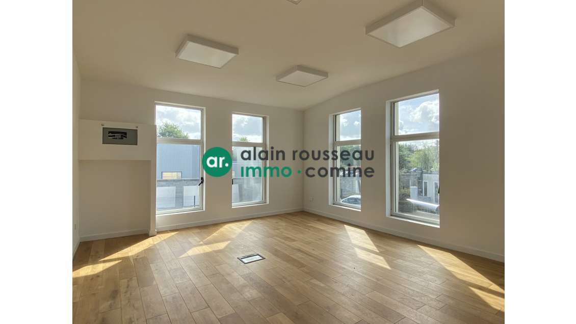 A louer bureaux rénovés 170m² à Verrieres en Anjou