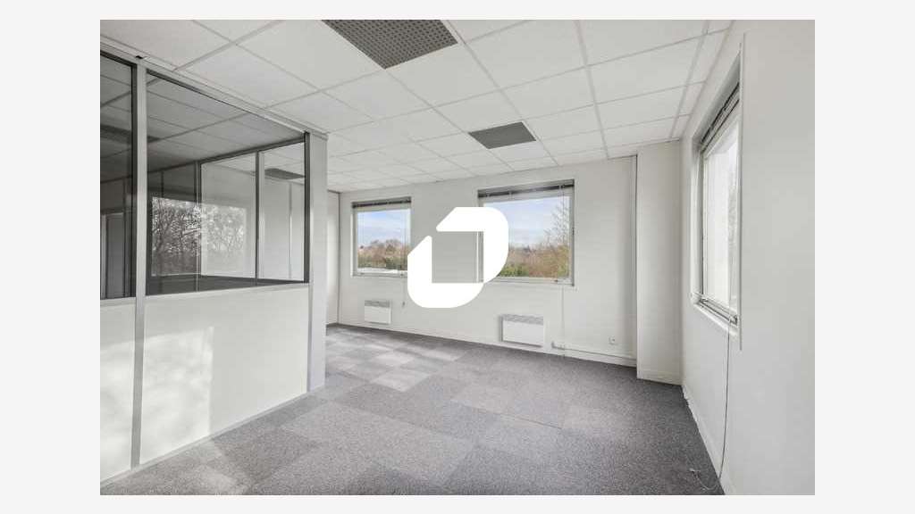 A louer Bureaux 183m² Verrieres le buisson