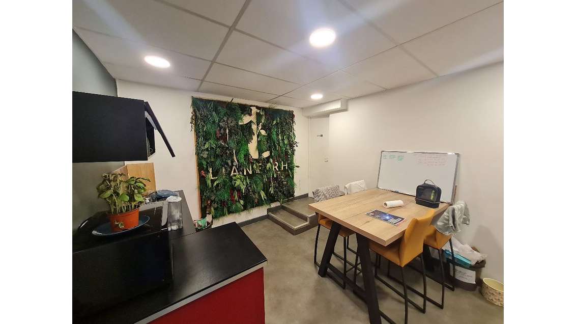 A louer bureaux 110m² Versailles Rue la Paroisse