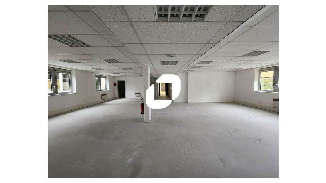 A louer Bureaux 145m² Versailles
