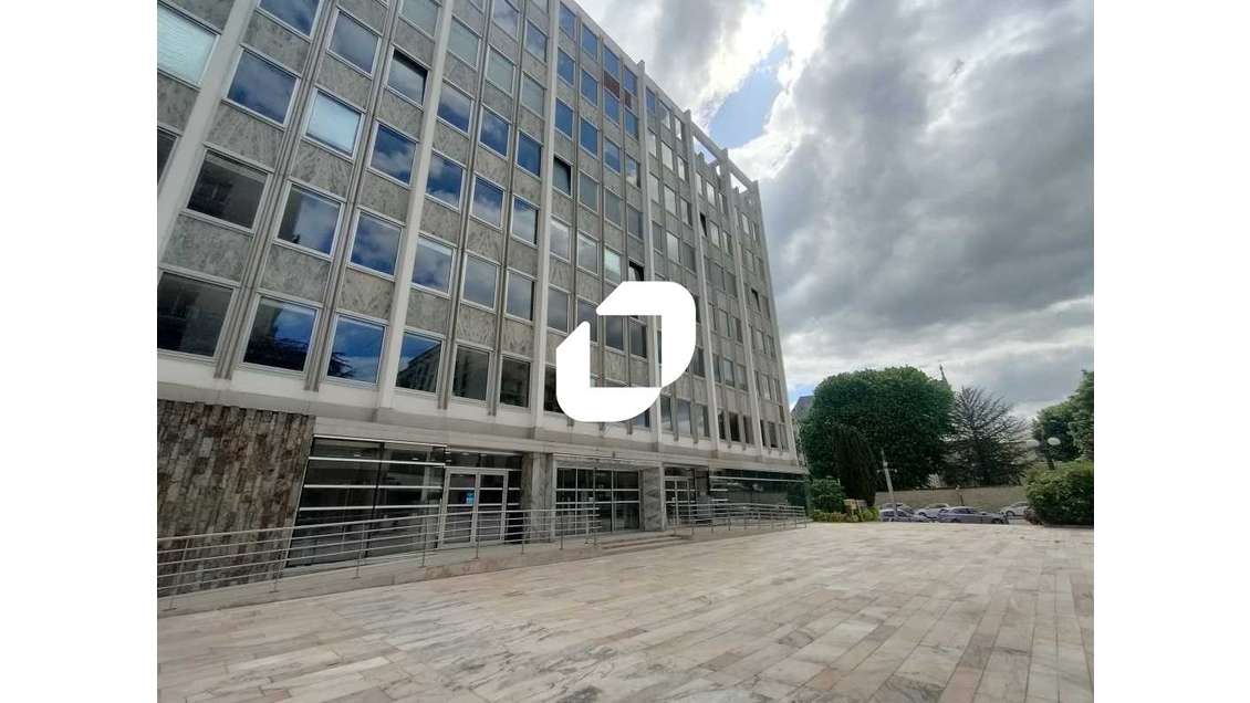 A louer Bureaux 450m² Versailles
