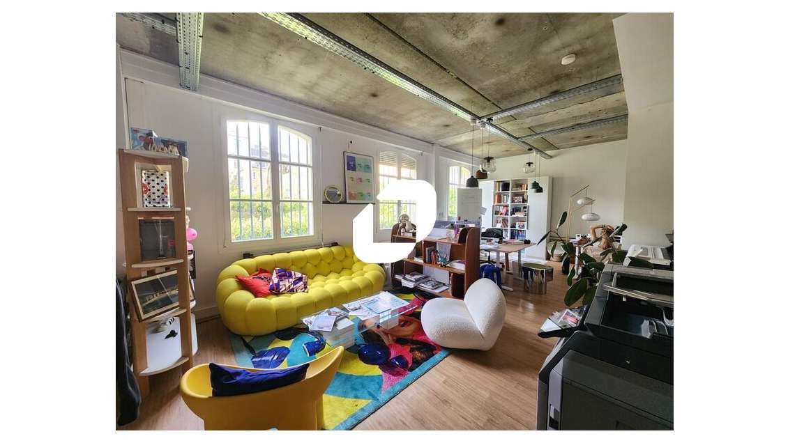 A louer Bureaux 99m² Versailles